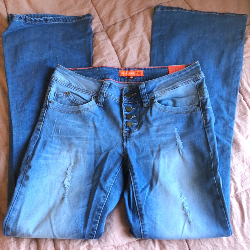 YMI jeans with tags on